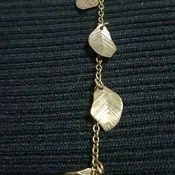 Vintage Dangling Leaves Necklace (42.5") - Picture 2 of 4